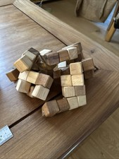 Casse-tête Snake Cube ou