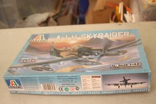 A-1 H SKYRAIDER Italeri 1/48
