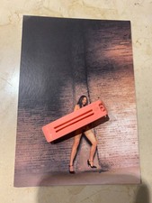 CARTE POSTALE 16X11 PIN UP