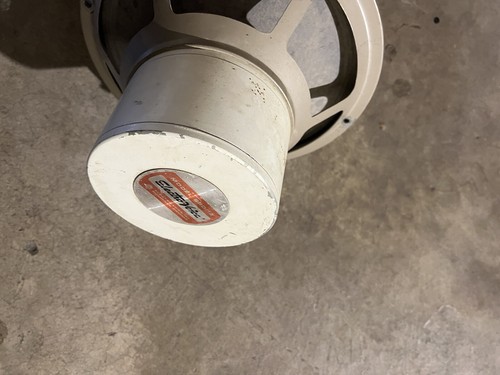 Jbl speakers both works ex - jbl,