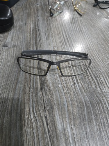 Monture lunettes parasite - monture,