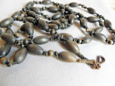 SAUTOIR EN PERLES DE BUIS