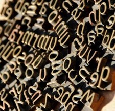 Lot de caractères à dorer