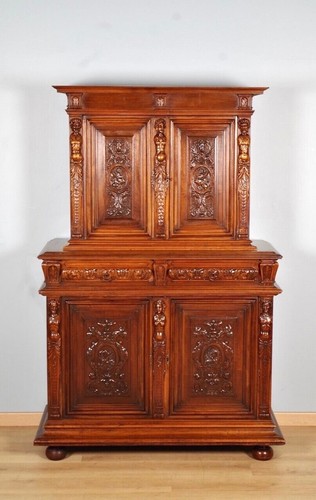 Buffet style renaissance - buffet,