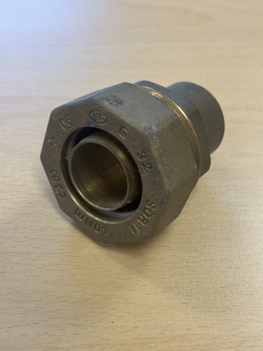 Raccord gaz ø32 tube - raccord,