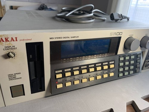 Akai professional s1100 - akai,