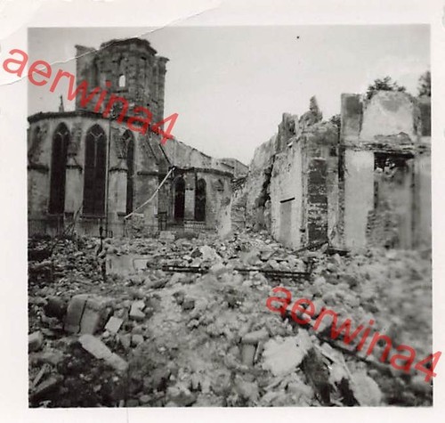 église détruite après - Église,