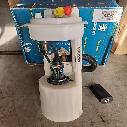 Jauge carburant avec pompe - jauge,