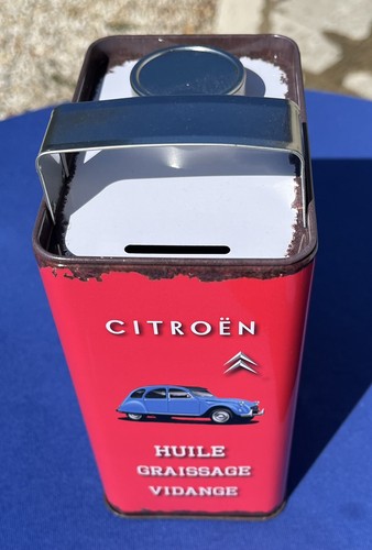 Tirelire 2cv citroën - citroën, forme