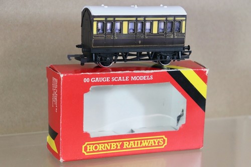 Hornby r213 coach - hornby,