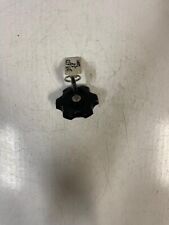 Bouchon de réservoir avec