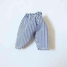 VETEMENT Figurines Vintage