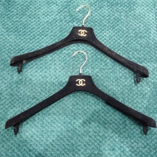 Lot cintres chanel - lot, 2