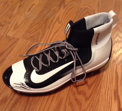 David dahl signed cleat - david,