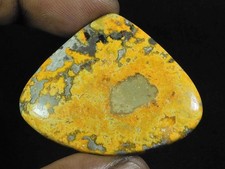 Cabochon naturel de poire de