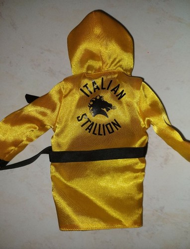 Rare robe rocky - robe, scale