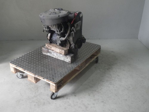Moteur sans pièces - , (essence)