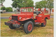 CPM DUN-SUR-AURON (18) SAPEURS-POMPIERS DU CHER - CCFM DODGE WC 52