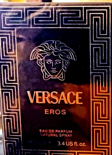 Versage eros eau - versage, de