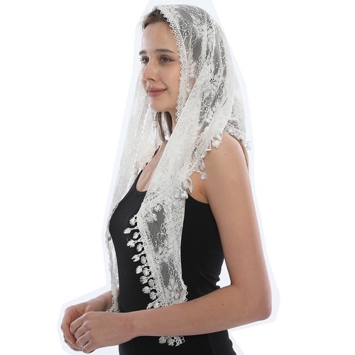 Foulard triangle dentelle
