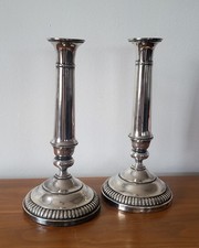 VEYRAT Une Paire de Bougeoirs