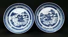 Antique Pair of Chinese Blue and White Porcelain Plates - 18th Century