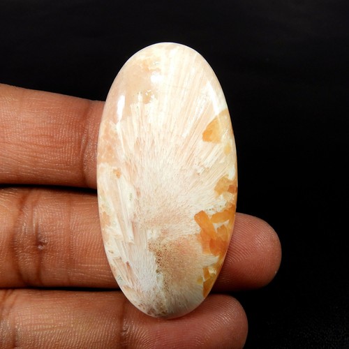 Cabochon rose naturel poli