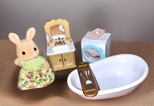 Sylvanian families figurine - sylvanian,