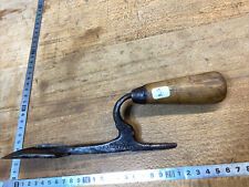 N. 9 OUTIL OLD TOOL, ANCIEN  BOUTOIR DE MARÉCHAL FERRANT Forgé 19eme