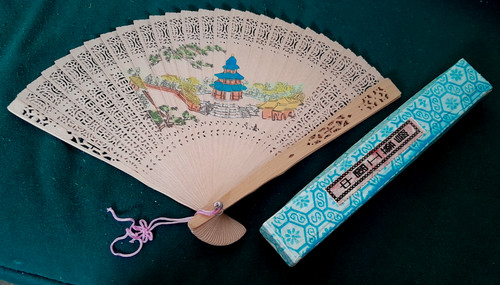 Eventail asiatique bois - eventail, en