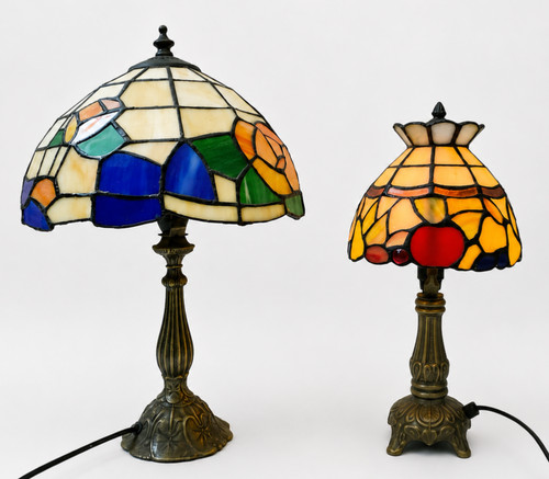 Pair tiffany style stained - pair,