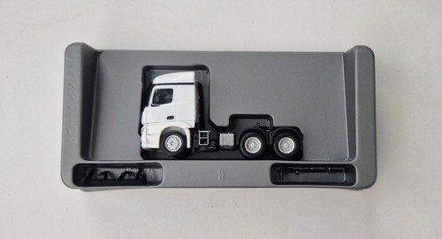 Tracteur routier herpa 309905 - tracteur,