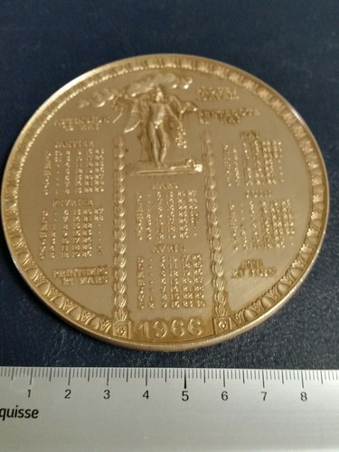 Medaille bronze calendrier - ,