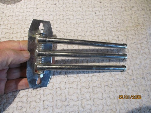 Ancienne petite penderie - ancienne,