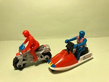 L16 - 2 KINDER 2003 -  SCOOTER des mers  K03 24 / Moto K03 25