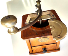 MOULIN à CAFE PEUGEOT FRERES VALENTIGNEY BREVETE SGDG POIGNEE FERMOIR METAL DORE