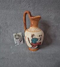 Vase grec en terre cuite hand