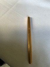 Stylo plume plaqué or Waterman C/F à rayures  Plume en or 18k 750