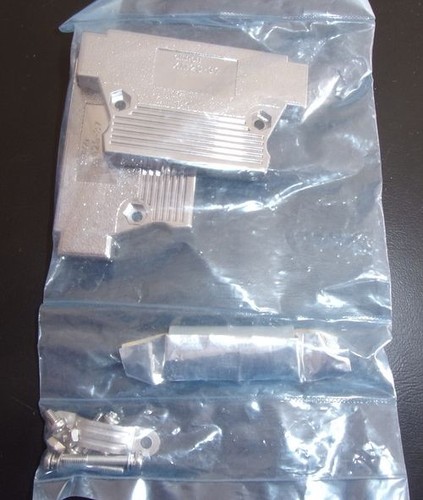 Xm2s d sub connector - xm2s-37, d-sub