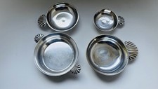Ensemble de 4 coupelles en metal argenté - Bon état