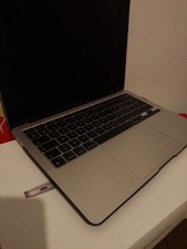 Apple MacBook Pro 13,3" (Intel Core i5 8ème Gén., 2,3 GHz, 8 Go RAM, 256 Go SSD)