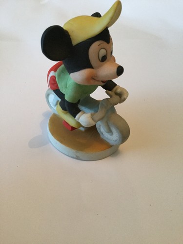 Vintage mickey mouse - mouse, riding