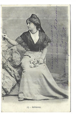 13  ARLES  ARLESIENNE