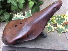 Ancienne selle en cuir de