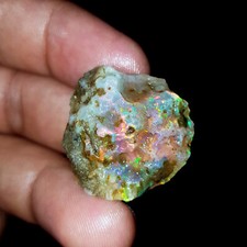 Opale éthiopienne naturelle