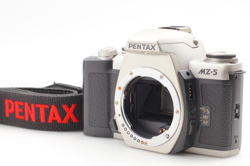 Mint strap pentax - w/strap, ]