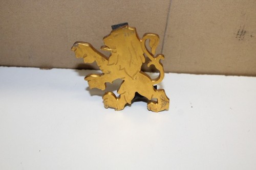 Logo insigne lion couleur or - lion,