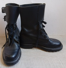 Rangers Militaires Cuir noir 7 trous Taille 39 ARMEE randonnée air soft neuve