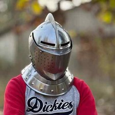 Casque médiéval chevalier en