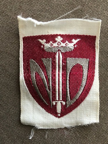 Scoutisme ancien insigne de - :,